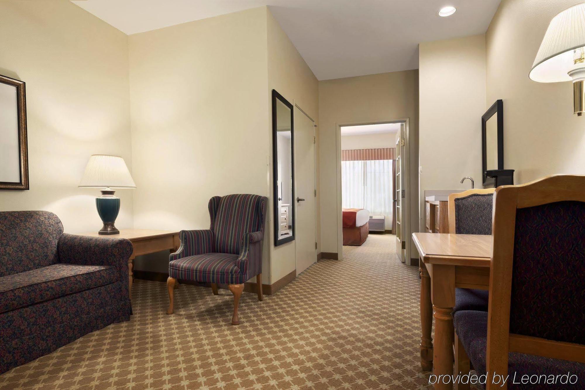 Country Inn & Suites By Radisson, Clinton, Ia Екстер'єр фото